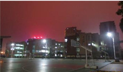 湖(hú)南(nán)師(shī)大(dà)附中300W校(xiào)園路(lù)燈照(zhào)明(míng)